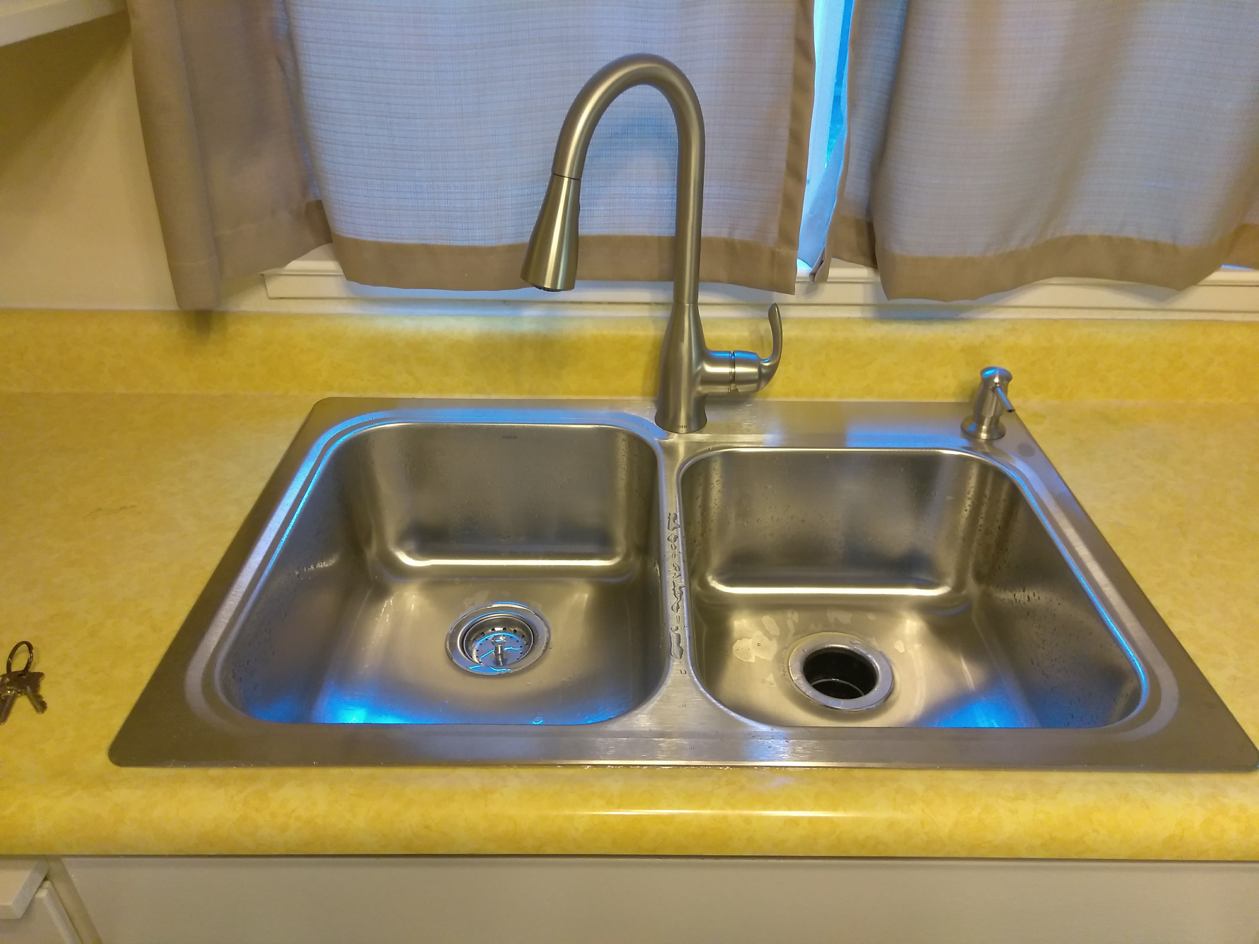 Modesto sink install